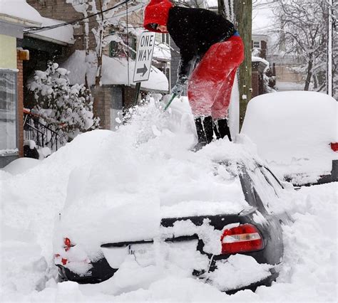 Record Freezing Temperatures Snowfall Batter Northeast U S World Cbc News