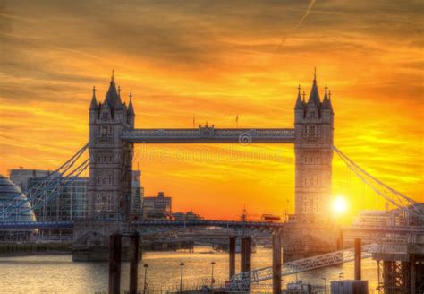 London Tower Bridge In Sunset Light Stock Image Image Of Famous