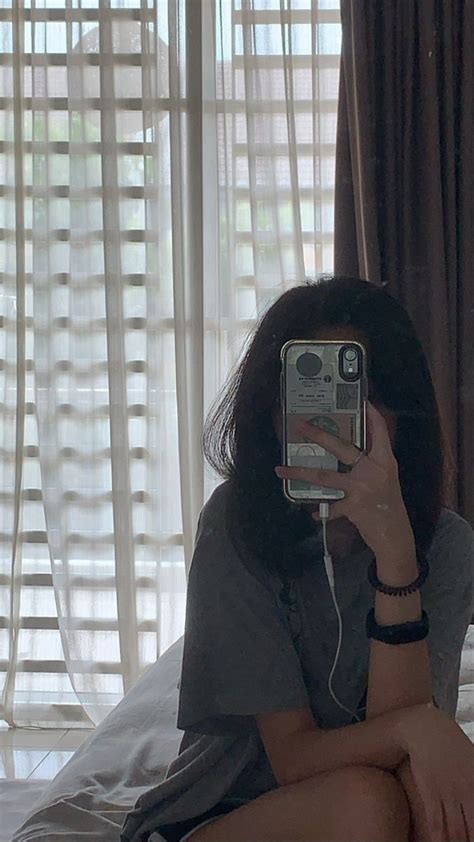 new phone 🖤 mirror selfie poses mirror selfie girl selfie poses