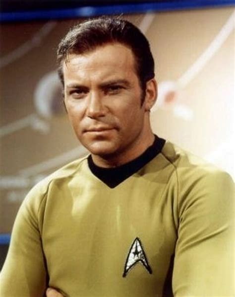 Il Capitano Kirk Di Star Trek Atterra In Romagna