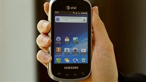 Samsung Galaxy Appeal Review A Budget Qwerty Gophone Cnet