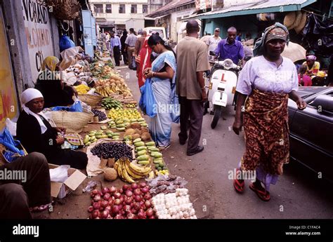 Kenya Mombasa Market In The Old Town Stock Photo Alamy