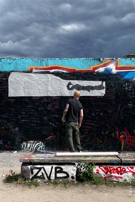 Street Art Po Tique Sur Le Mur De Berlin Mel Et Kio