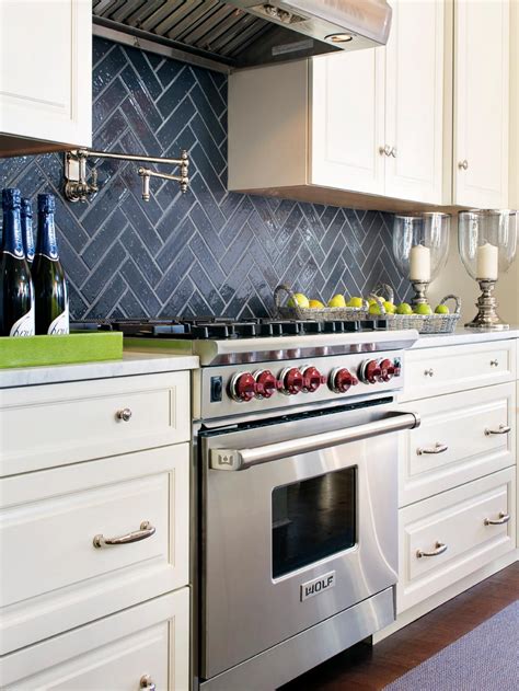 Les 25 Meilleures Idées De La Catégorie Blue Tile Backsplash Kitchen
