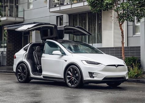Seperti model s, model x 2020 ditawarkan dalam varian performance dan long range plus. 2020 Tesla Model X Overview: More Power for the Crossover ...