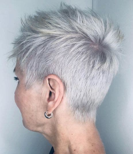 80 Best Hairstyles For Women Over 50 To Look Younger In 2021