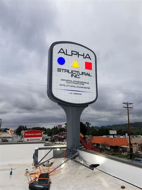 Pole Signs Custom Pole Signs For Business In La Apex Sign