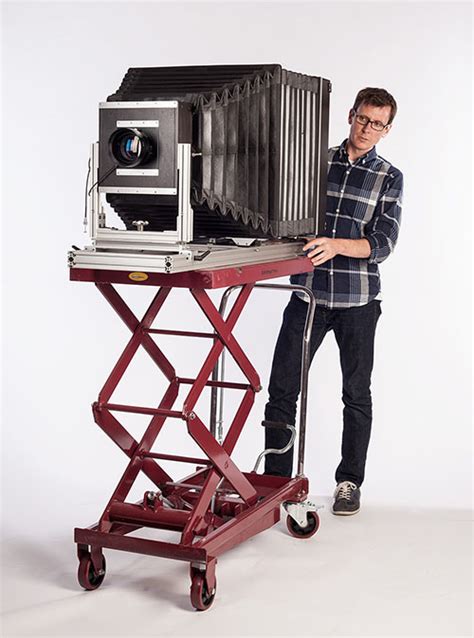 Michael Shindlers Ultra Large Format Tintype Camera