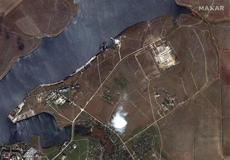 Satellite Footage Reveals Russian Buildup Along Ukrainian Border