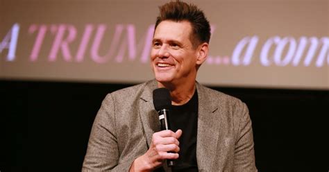 Jim Carrey Compares Us Gun Deaths To 911 Says Mitch Mcconnell Is