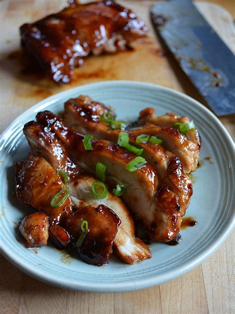 Teriyaki chicken has to be the most popular japanese dishes you'll get if your eating out right? True Chicken Teriyaki Recipe - Viet World Kitchen