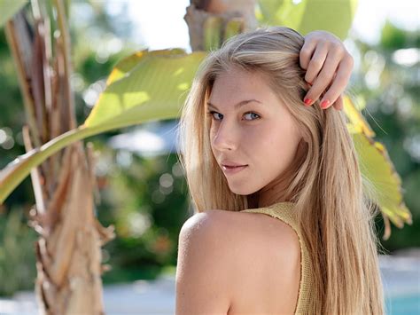 Anjellica Ebbi Krystal Boyd Model Blonde Russian Long Hair Hd