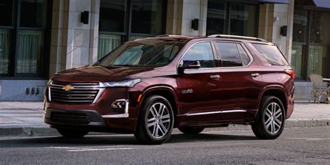 2023 Chevy Traverse Black Cherry High Country Edition Review