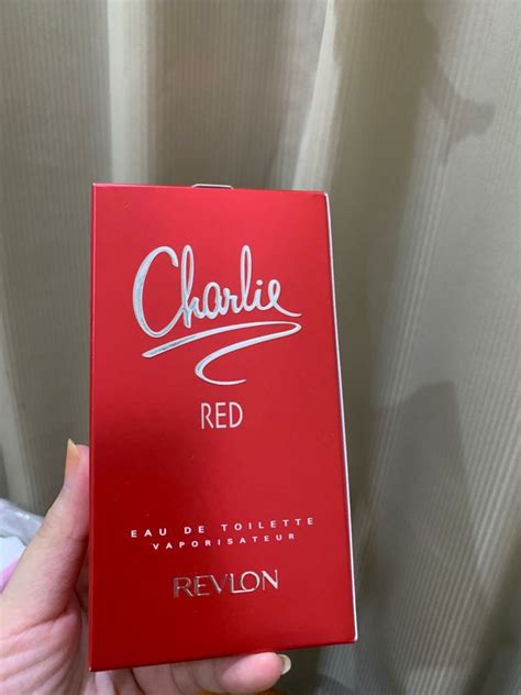 Parfum Charlie Red Kesehatan And Kecantikan Parfum Kuku And Lainnya Di Carousell