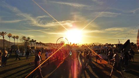 coachella | Coachella inspiration, Coachella, Coachella valley music ...