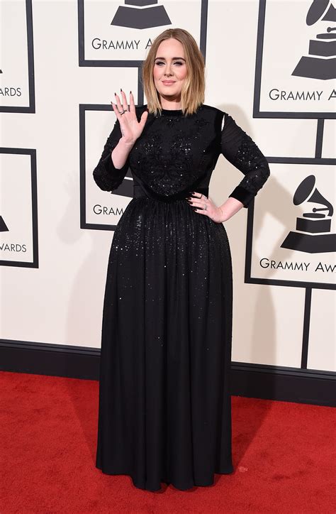 Adeles Dress At The Grammys 2016 Popsugar Fashion