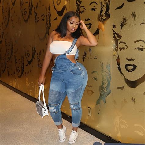 Maybe you would like to learn more about one of these? Escort FREDA, Kuwait | 21 year old Female escort
