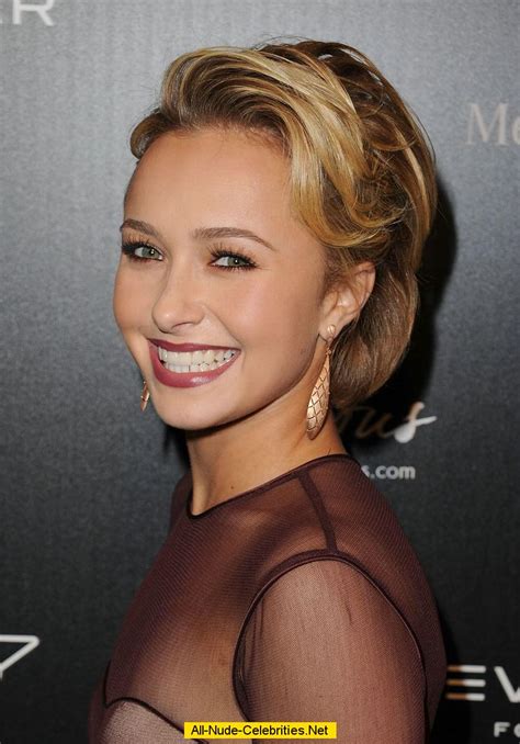 hayden panettiere posing for paparazzi in long night dress