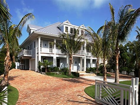Englewood apartment rent prices and reviews. Rosie O'Donnell Picks Up Florida Home for $5 Million