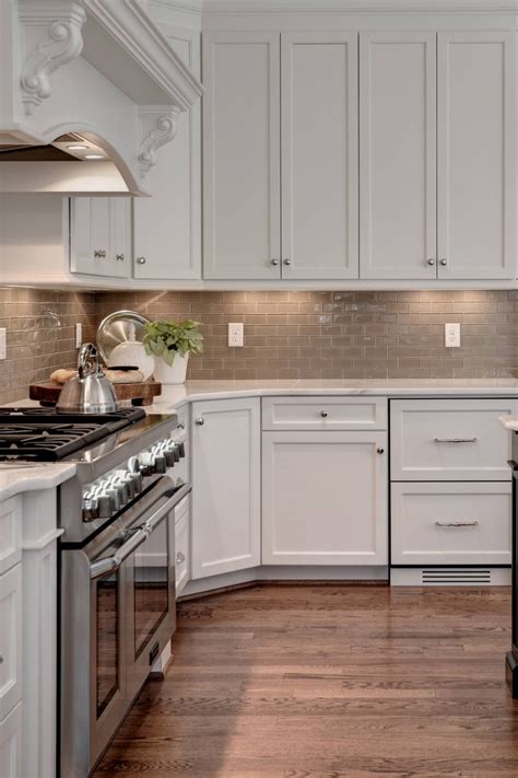 Backsplash Ideas For White Countertops And White Cabinets