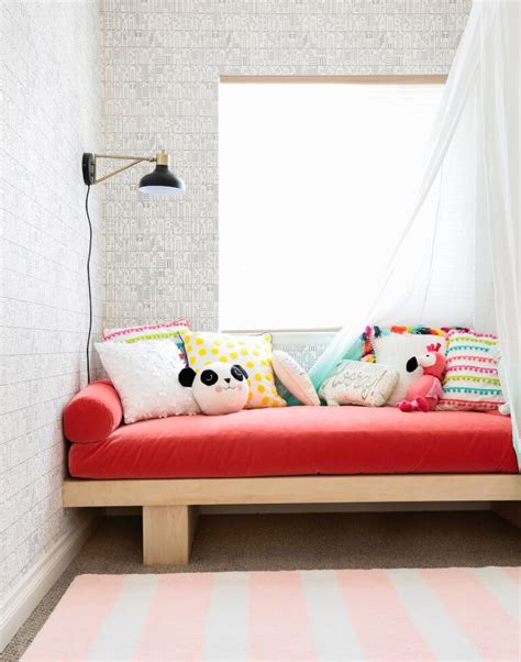 Pin By Jenni Makitalo On Vacation Home Kids Daybed Kids Couch Cool