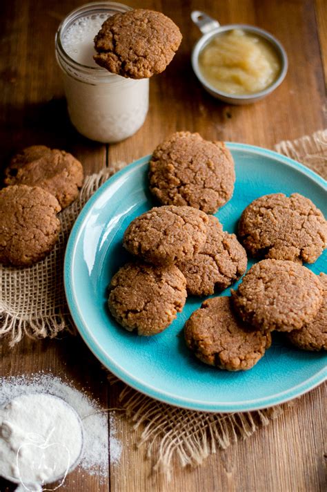 Soft Apple Cinnamon Breakfast Cookies Paleo — The Natural Nurturer