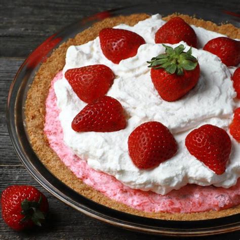 Grandmas Rhubarb Strawberry Pie With Jello Dish N The Kitchen