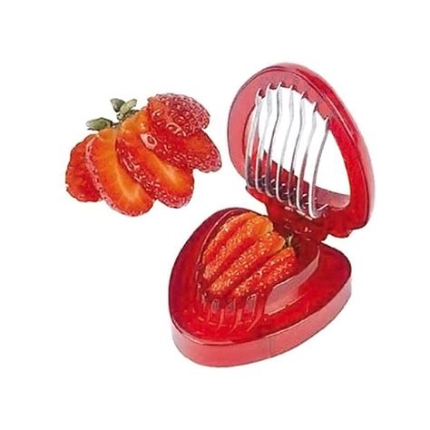Cute And Convenient Strawberry Slicer At Colourblocker