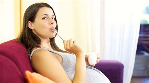 15 Women Share The Weirdest Pregnancy Cravings Theyve Ever Had