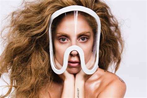 Lady Gaga Reveals Jeff Koons Designed Artpop Cover Art Fact Magazine