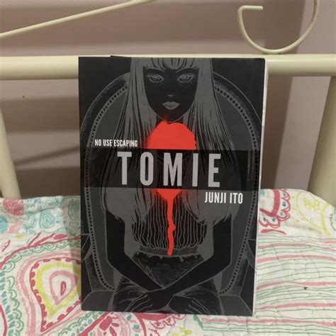 Jual Tomie Junji Ito Complete Deluxe Edition Shopee Indonesia
