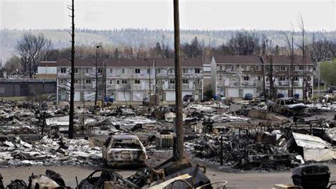 80000 Who Fled Massive Canadian Fire Find Out When They Can Go Home