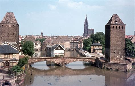 Frankreich grenzt an zwei meere, nämlich an den atlantik und an das mittelmeer. Volker's Photo Blog: Strasbourg, France - Strassburg ...