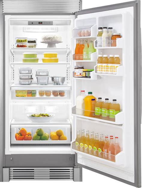 Frigidaire Fpru19f8qf 32 Built In All Refrigerator With 2 Spacewise
