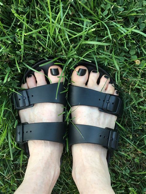 We did not find results for: Julianne Moore's Feet