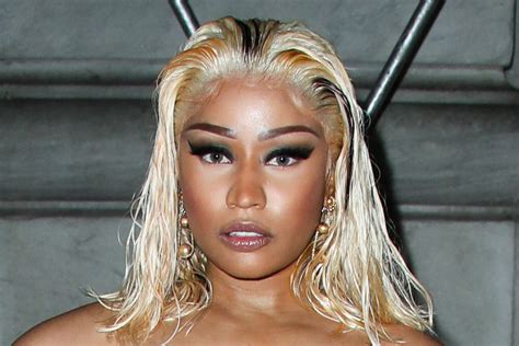 Nicki Minaj Perfects The Athleisure Trend In Hot Pink ‘ugly Sandals