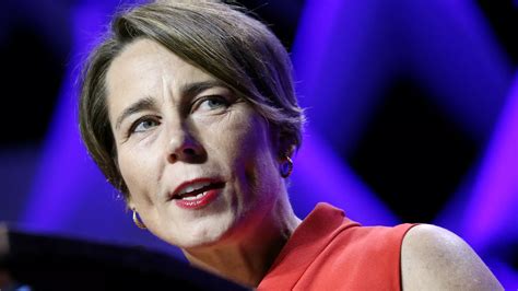 healey on track to be massachusetts first elected female governor axios boston