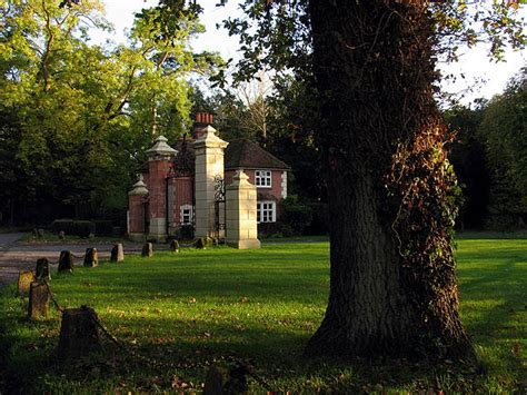 Gates To Welford Park © Pam Brophy Geograph Britain And Ireland