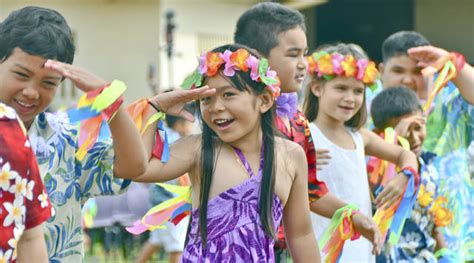 Wilcox Elementary Celebrates May Day The Garden Island