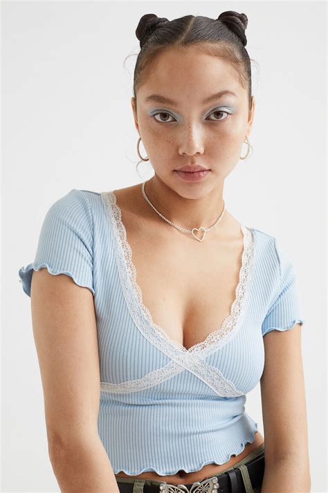 Lace Trim Ribbed Cropped Top