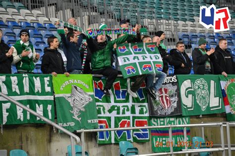 Sporting clube farense, simply known as farense, is a portuguese professional football club based in faro in the district of faro,1 who play in the ligapro after promotion. SC Farense - SK Rapid Wien | Ultras Rapid
