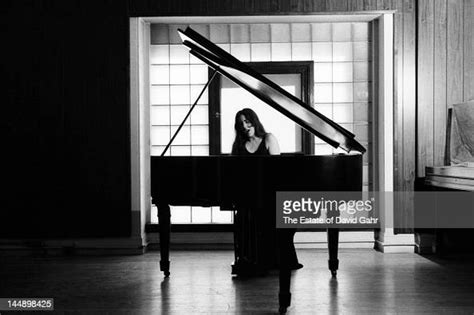 Singersongwriter Laura Nyro Poses For A Portrait At The Piano On May