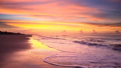 3840x2160 Sunrise On The Beach In The Summer Time At Ocean Isle Beach