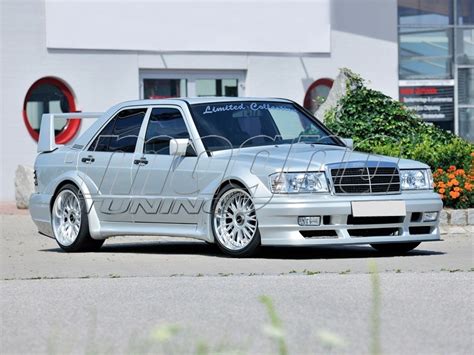 Mercedes 190 W201 Evostyle Wide Body Kit