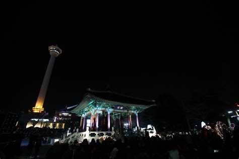 New Years Bell Ringing Ceremony 새해맞이 시민의 종 타종행사 Festivals Korea
