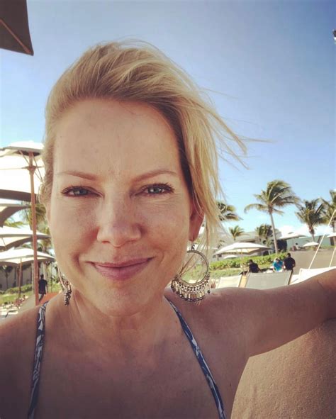 Последние твиты от shannon bream (@shannonbream). Shannon Bream | Chain necklace, Shannon, Portrait