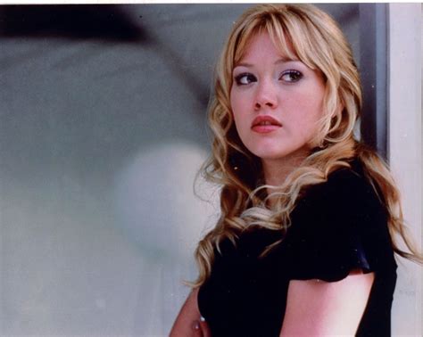 hilary duff 8x10 photo g3679 at amazon s entertainment collectibles store