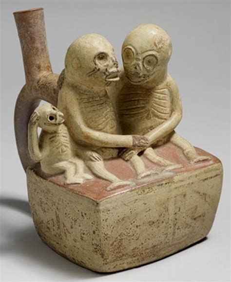 32 best moche ceramics images on pinterest archaeology south america and peru