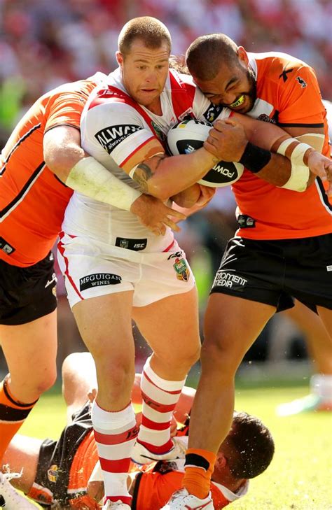 Trent merrin is an australian professional rugby league footballer who plays for the st george know his salary. Dragons forward Trent Merrin will test open market ...