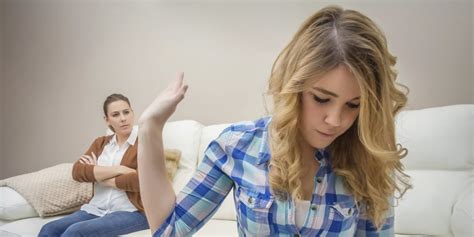 Teen Girl Fighting Parents Mother Teenager De Focus